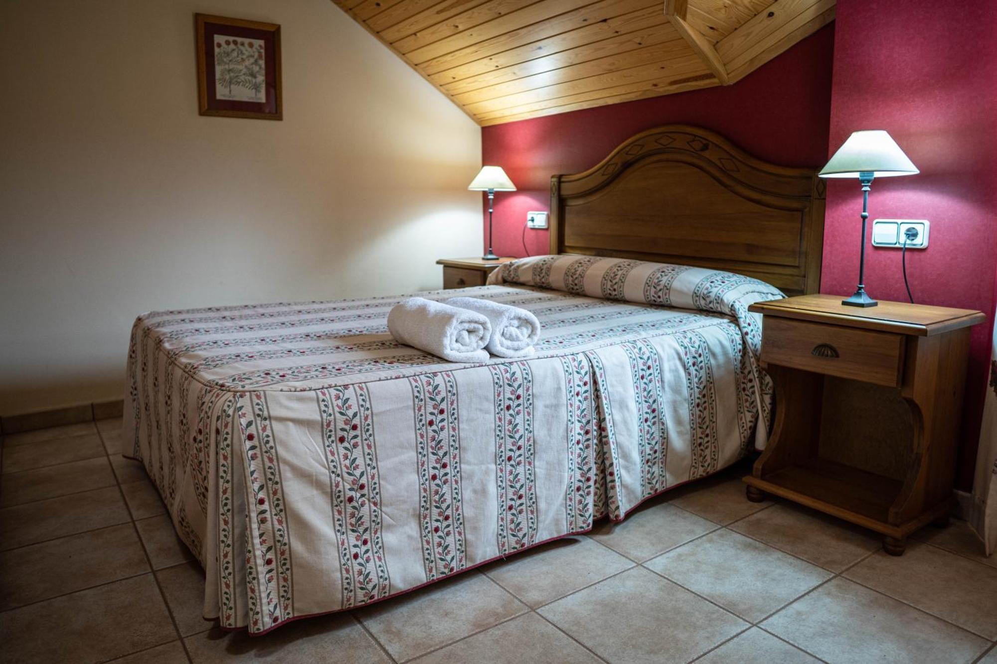 Apartamentos Naspun Campo (Huesca) Exterior foto